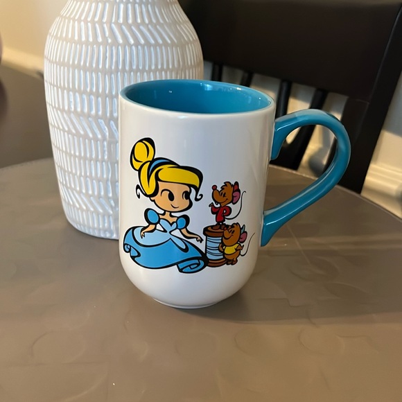 Cinderella Walt Disney World mug - Picture 1 of 4